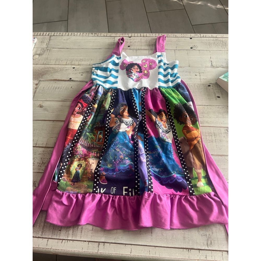 Girls‎ encanto dress